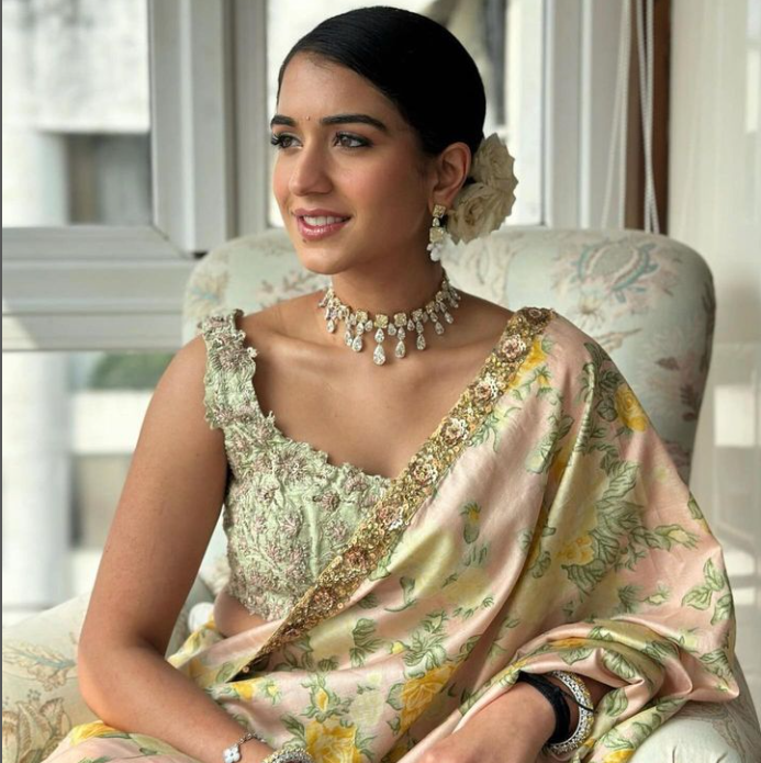 Radhika Merchant Net Worth, father, Parents, Husband, Age, Wedding