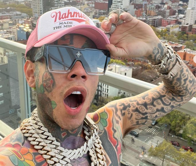 Tekashi 69 Net Worth, Girlfriend, Ethnicity, Height, Age, Parents