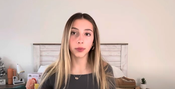 Carla Brocker Boyfriend, Age