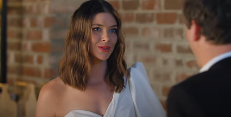 Brittany Hockley Boyfriend, Age, Nett Worth